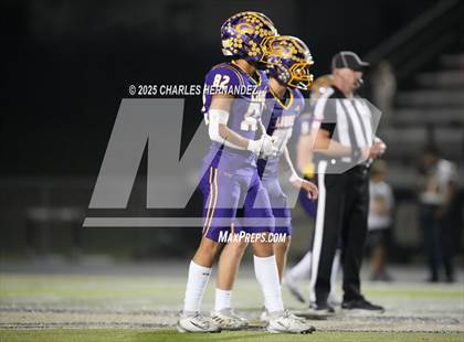 Thumbnail 1 in Yorktown vs. Granger (UIL 2A D2 Football Area) photogallery.