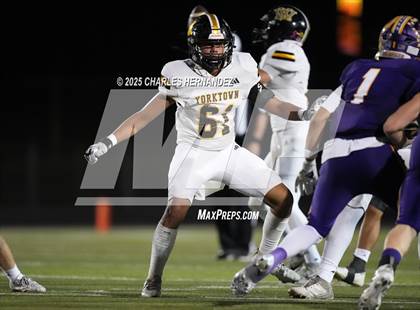 Thumbnail 2 in Yorktown vs. Granger (UIL 2A D2 Football Area) photogallery.