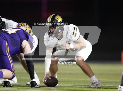 Thumbnail 3 in Yorktown vs. Granger (UIL 2A D2 Football Area) photogallery.