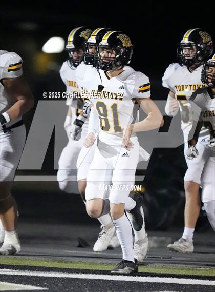 Thumbnail 3 in Yorktown vs. Granger (UIL 2A D2 Football Area) photogallery.