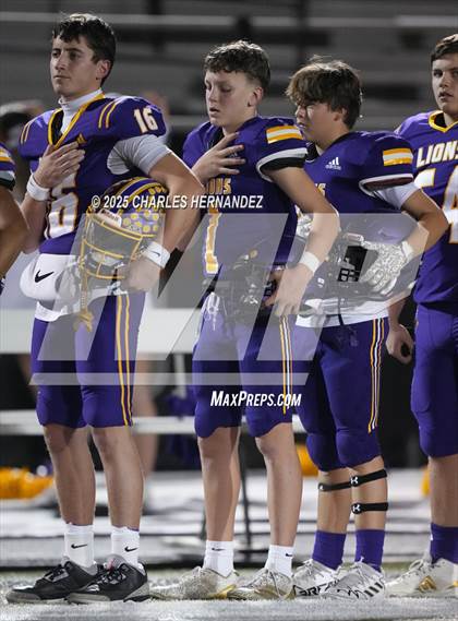 Thumbnail 2 in Yorktown vs. Granger (UIL 2A D2 Football Area) photogallery.