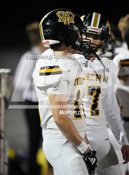 Thumbnail 1 in Yorktown vs. Granger (UIL 2A D2 Football Area) photogallery.