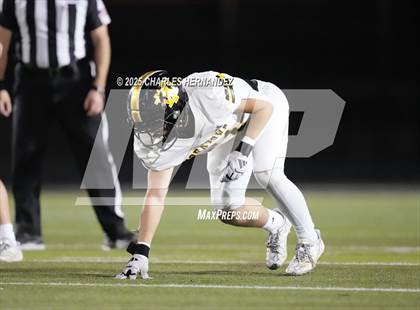 Thumbnail 3 in Yorktown vs. Granger (UIL 2A D2 Football Area) photogallery.