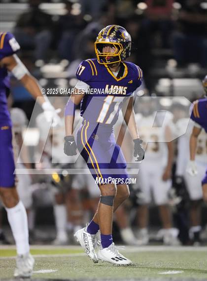 Thumbnail 2 in Yorktown vs. Granger (UIL 2A D2 Football Area) photogallery.