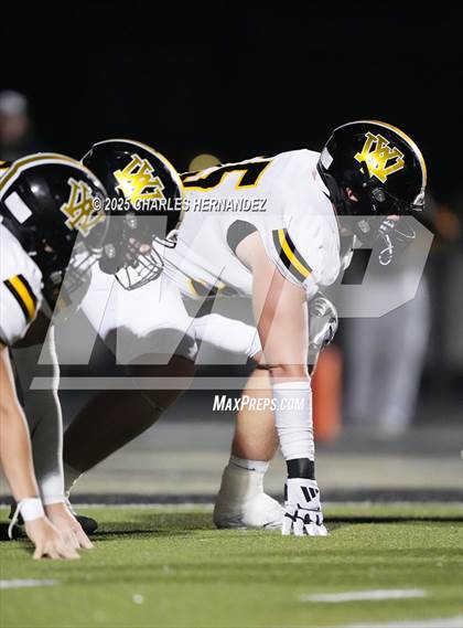 Thumbnail 3 in Yorktown vs. Granger (UIL 2A D2 Football Area) photogallery.