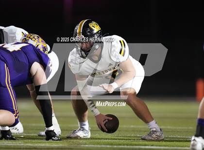 Thumbnail 2 in Yorktown vs. Granger (UIL 2A D2 Football Area) photogallery.