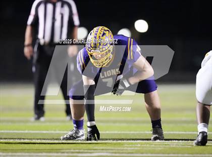 Thumbnail 3 in Yorktown vs. Granger (UIL 2A D2 Football Area) photogallery.