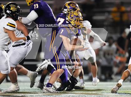 Thumbnail 2 in Yorktown vs. Granger (UIL 2A D2 Football Area) photogallery.