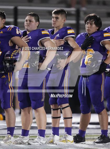 Thumbnail 2 in Yorktown vs. Granger (UIL 2A D2 Football Area) photogallery.