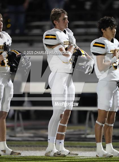 Thumbnail 2 in Yorktown vs. Granger (UIL 2A D2 Football Area) photogallery.