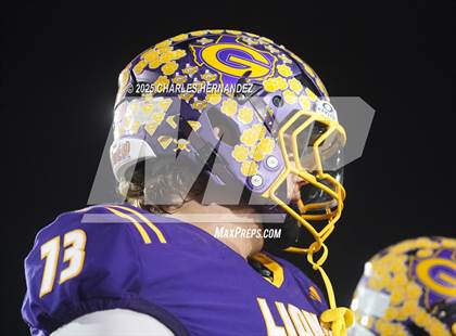 Thumbnail 1 in Yorktown vs. Granger (UIL 2A D2 Football Area) photogallery.