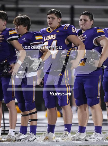 Thumbnail 3 in Yorktown vs. Granger (UIL 2A D2 Football Area) photogallery.