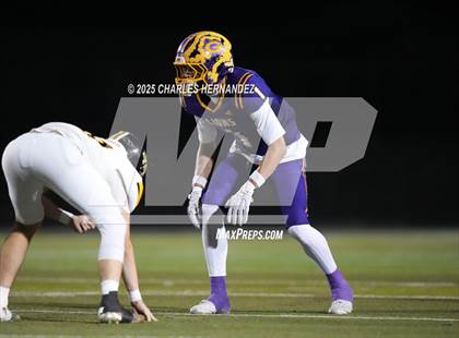 Thumbnail 3 in Yorktown vs. Granger (UIL 2A D2 Football Area) photogallery.