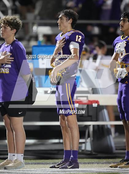 Thumbnail 1 in Yorktown vs. Granger (UIL 2A D2 Football Area) photogallery.