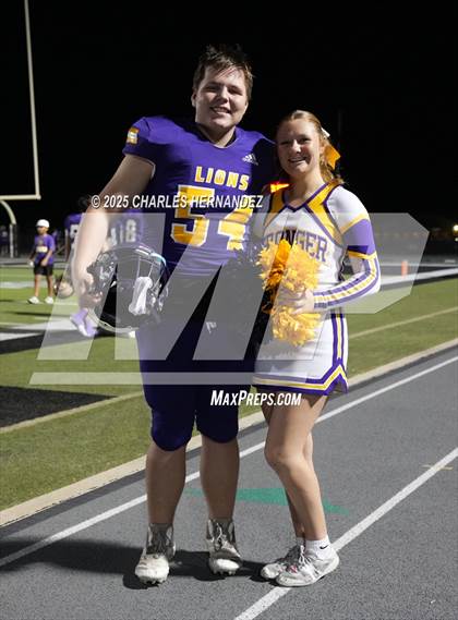 Thumbnail 3 in Yorktown vs. Granger (UIL 2A D2 Football Area) photogallery.