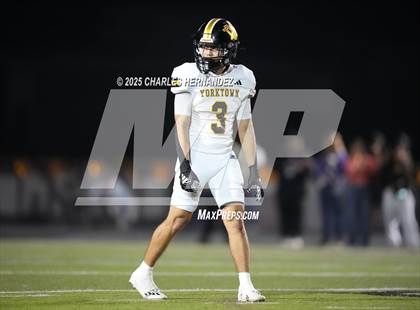 Thumbnail 1 in Yorktown vs. Granger (UIL 2A D2 Football Area) photogallery.