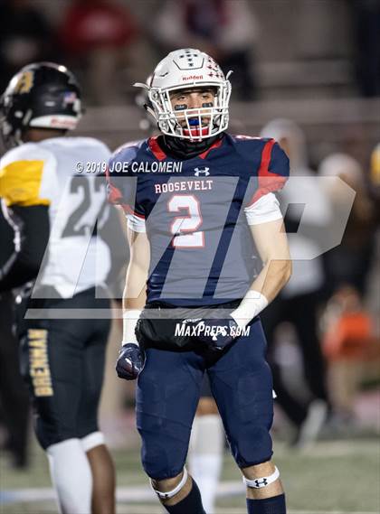 Thumbnail 1 in Brennan vs Roosevelt [Theodore] (UIL 6A Bi-District Playoff) photogallery.