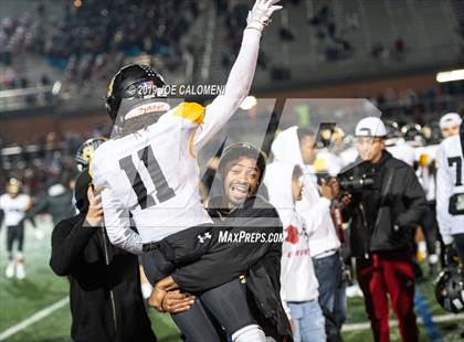Thumbnail 3 in Brennan vs Roosevelt [Theodore] (UIL 6A Bi-District Playoff) photogallery.