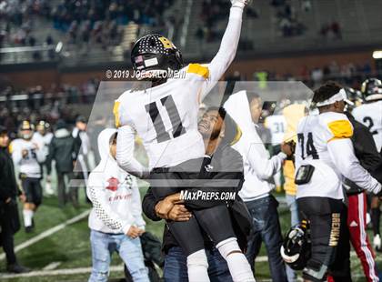 Thumbnail 2 in Brennan vs Roosevelt [Theodore] (UIL 6A Bi-District Playoff) photogallery.