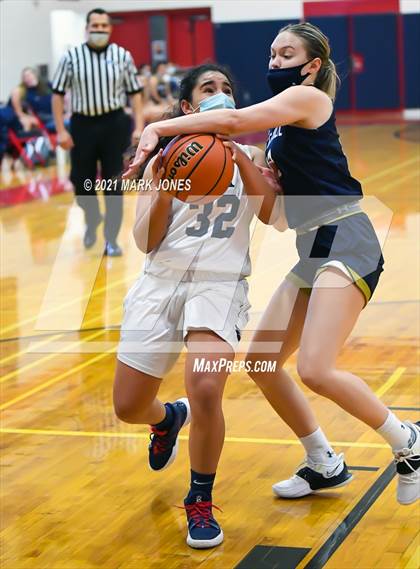 Thumbnail 1 in Yuma Catholic @ Scottsdale Christian Academy photogallery.