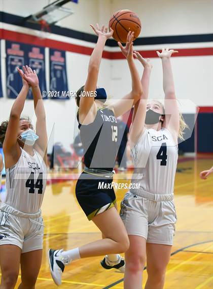 Thumbnail 2 in Yuma Catholic @ Scottsdale Christian Academy photogallery.