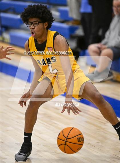 Thumbnail 2 in Green Mountain vs Arvada West (Centaurus Tournament) photogallery.
