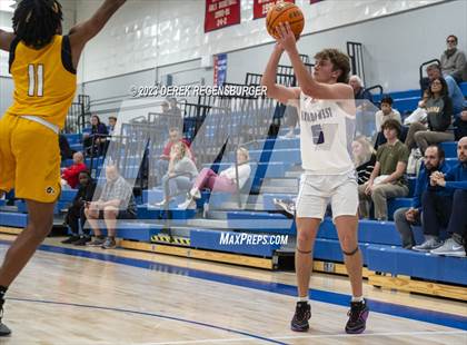 Thumbnail 1 in Green Mountain vs Arvada West (Centaurus Tournament) photogallery.