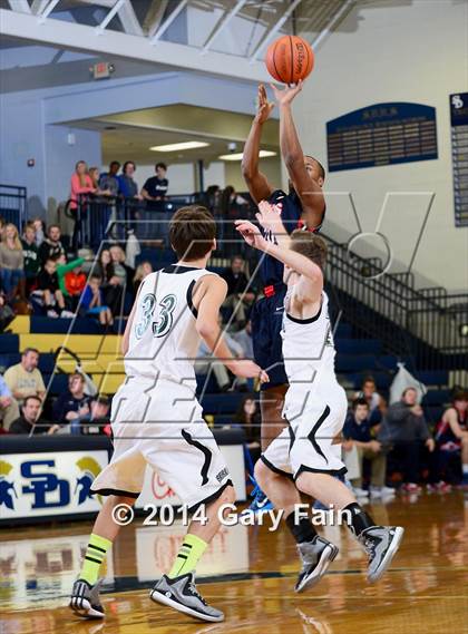 Thumbnail 3 in Cookeville vs Berean Academy (Rhea County Christmas Tournament) photogallery.