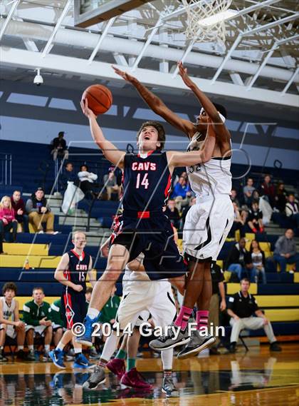 Thumbnail 3 in Cookeville vs Berean Academy (Rhea County Christmas Tournament) photogallery.
