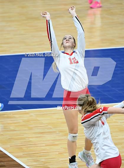 Thumbnail 1 in Centauri vs. The Classical Academy (CHSAA 3A  1st Round) photogallery.