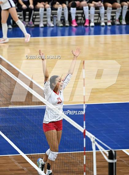 Thumbnail 1 in Centauri vs. The Classical Academy (CHSAA 3A  1st Round) photogallery.