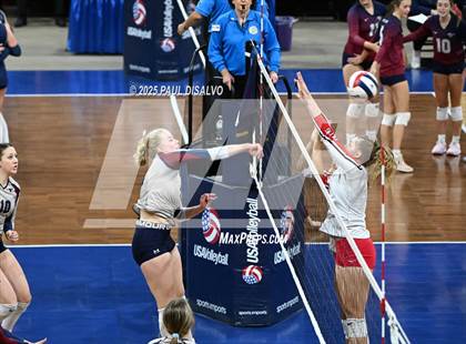 Thumbnail 3 in Centauri vs. The Classical Academy (CHSAA 3A  1st Round) photogallery.