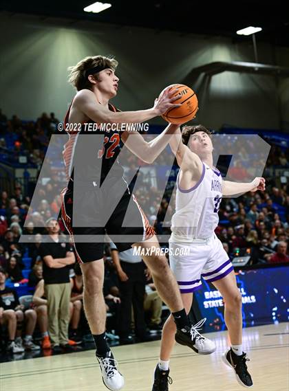 Thumbnail 1 in Lavaca vs. Magnet Cove (AAA 3A State Final) photogallery.