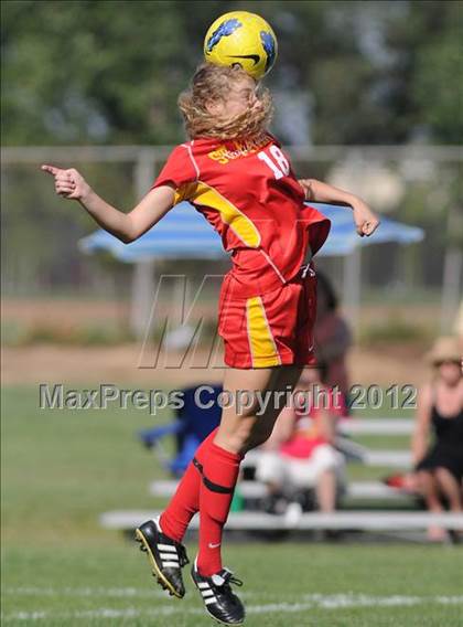 Thumbnail 2 in St. Francis vs. Franklin (CIF SJS D1 Playoffs) photogallery.