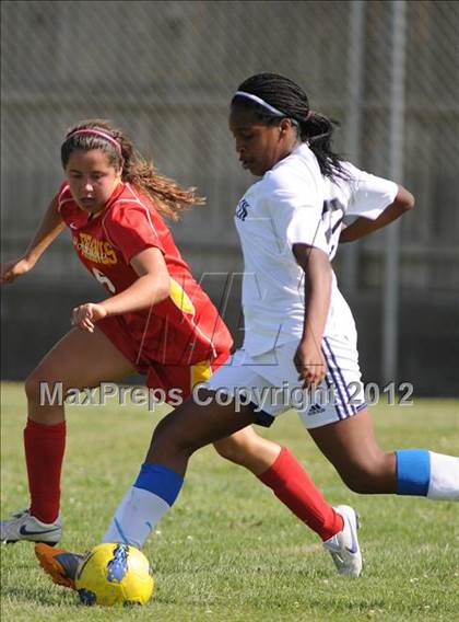 Thumbnail 2 in St. Francis vs. Franklin (CIF SJS D1 Playoffs) photogallery.