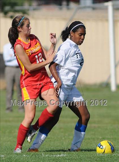 Thumbnail 3 in St. Francis vs. Franklin (CIF SJS D1 Playoffs) photogallery.