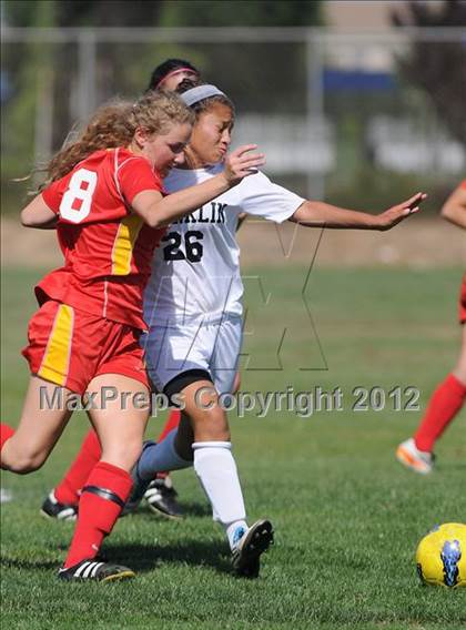 Thumbnail 1 in St. Francis vs. Franklin (CIF SJS D1 Playoffs) photogallery.