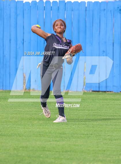 Thumbnail 3 in Cleveland Central @ Southaven photogallery.