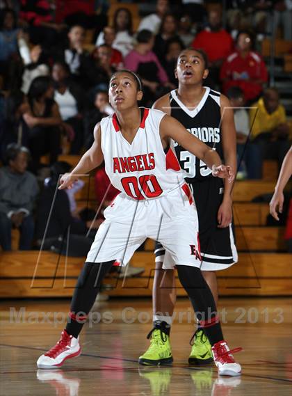 Thumbnail 2 in Montbello vs Denver East (Manual ThunderDome) photogallery.