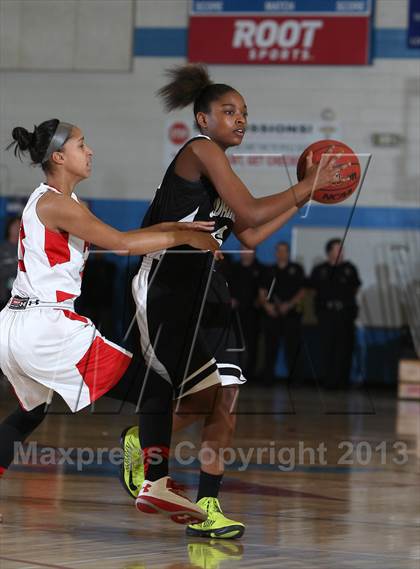 Thumbnail 2 in Montbello vs Denver East (Manual ThunderDome) photogallery.