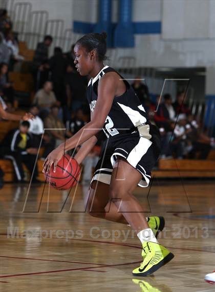 Thumbnail 3 in Montbello vs Denver East (Manual ThunderDome) photogallery.