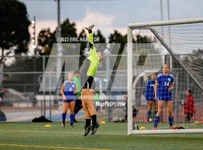 Thumbnail 2 in Marymount vs Culver City photogallery.