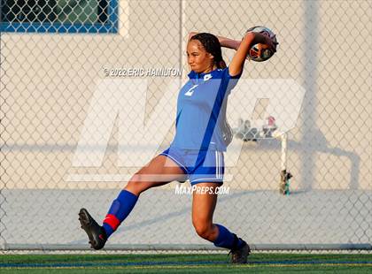 Thumbnail 3 in Marymount vs Culver City photogallery.