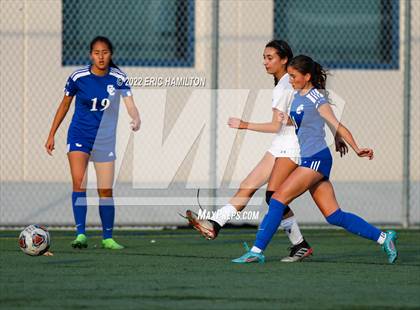 Thumbnail 3 in Marymount vs Culver City photogallery.