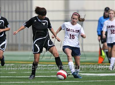 Thumbnail 3 in Dobie vs Allen (Georgetown Governor's Cup) photogallery.