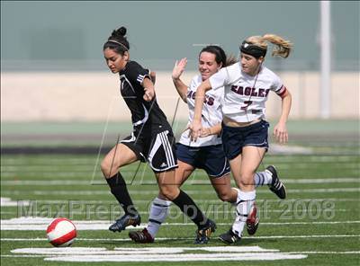 Thumbnail 2 in Dobie vs Allen (Georgetown Governor's Cup) photogallery.