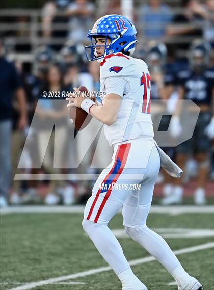 Thumbnail 1 in Hays @ Boerne-Champion photogallery.