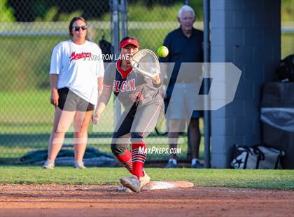 Thumbnail 3 in Elgin @ Mustang photogallery.