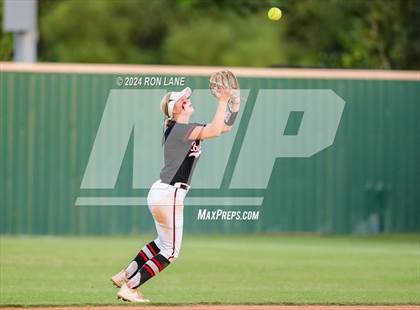 Thumbnail 3 in Elgin @ Mustang photogallery.