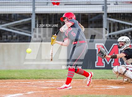 Thumbnail 3 in Elgin @ Mustang photogallery.